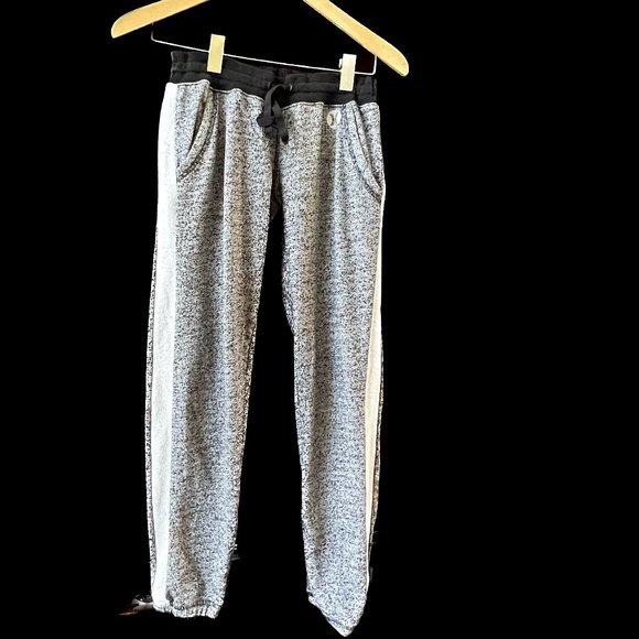 Hurley / Nike Dri-Fit Pants - Picture 1 of 8